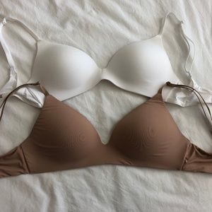 VS Lightly Lined Wireless Bras!